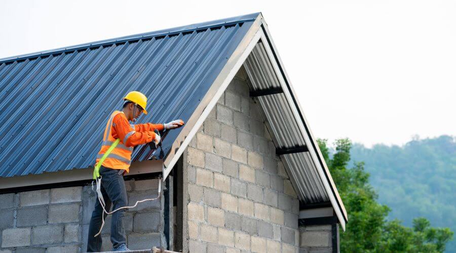 Professional gutter cleaning in Oscar, LA